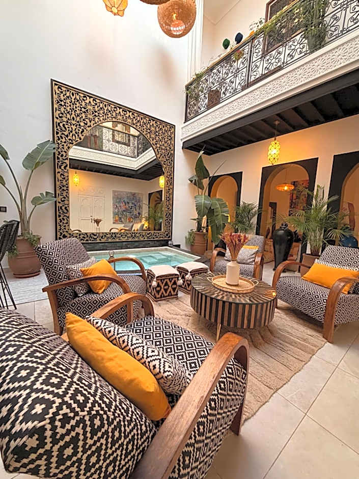 Magnifique Riad Julilu Privatise au coeur de la Medina 11P