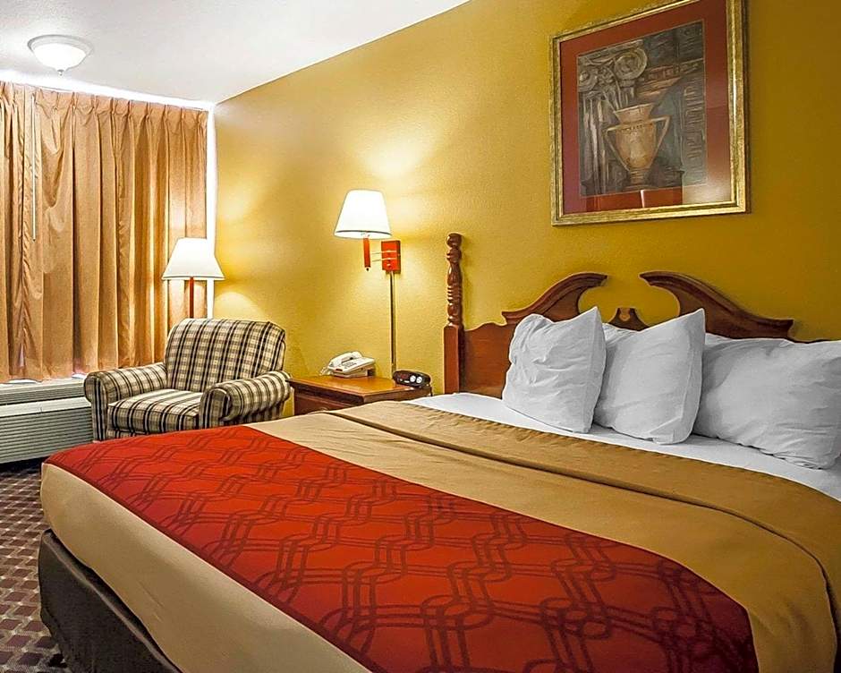 Econo Lodge Dyersburg I-155