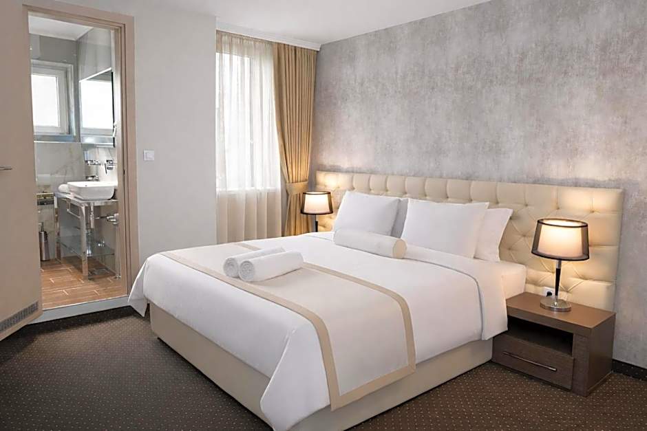 Alexandar Square Boutique Hotel