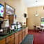 Travelodge by Wyndham La Porte/Michigan City Area