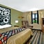 Super 8 by Wyndham Mt Pleasant