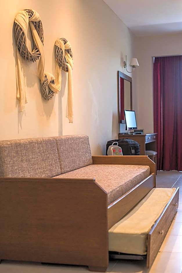 Mirtilos Studios & Apartments
