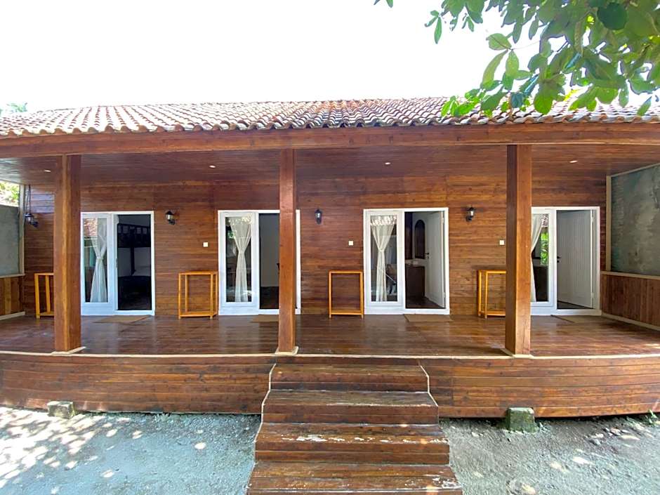 Cabana Surf and Stay