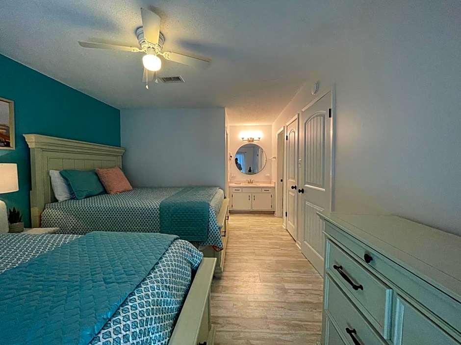 Ocean Breeze - Beautiful Condo & Pet Friendly