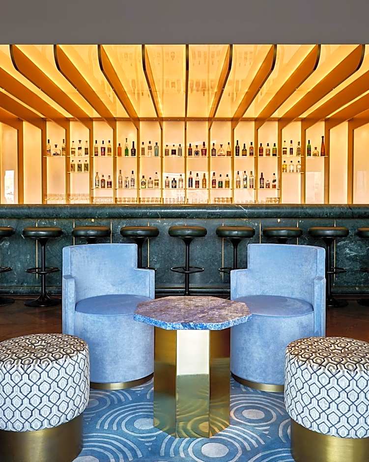 Sea Containers London