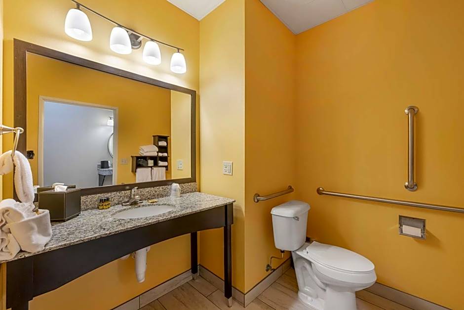 Best Western Plus North Platte Inn & Suites