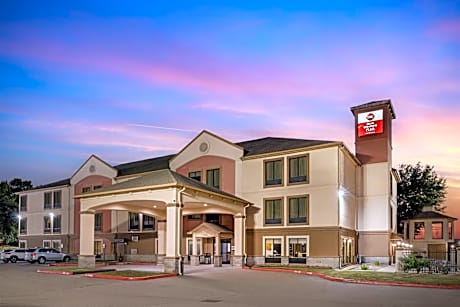 Best Western Plus North Houston Inn & Suites
