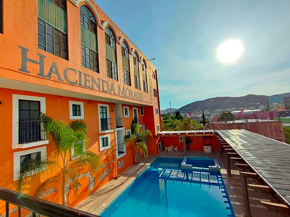 Hotel Hacienda Morales.
