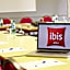Ibis Auray