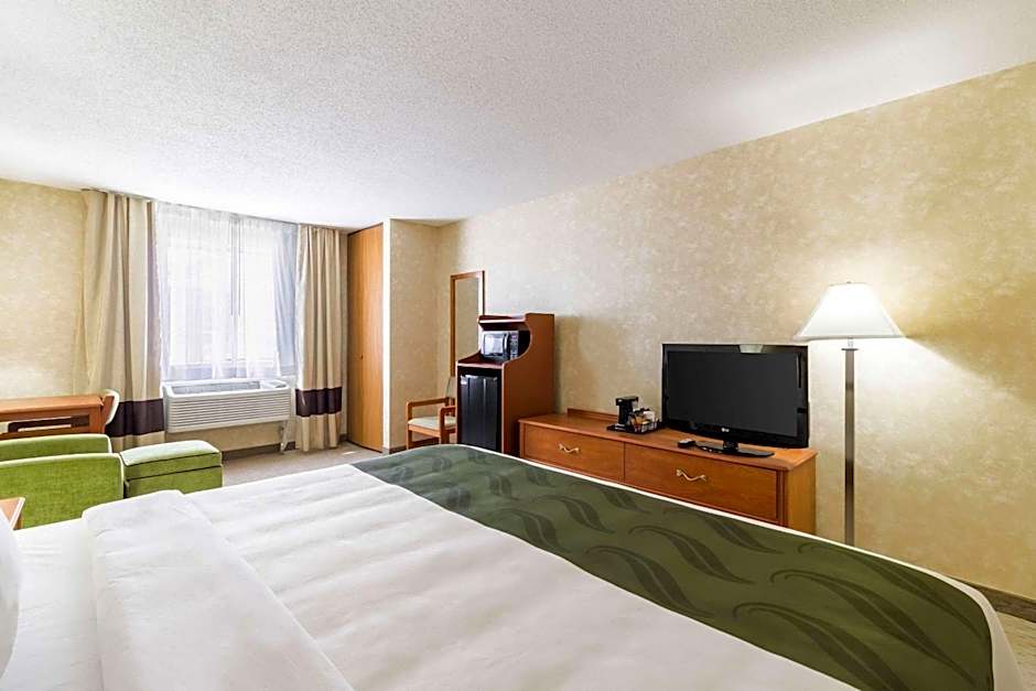 Quality Inn Marshall