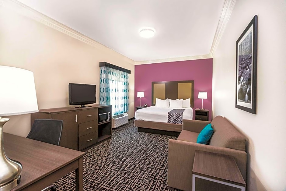 La Quinta by Wyndham Loudon