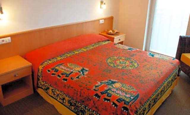 Photo 1 of 9 of 1 Double Bed or 2 Beds, Balcony