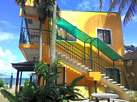 Marvin's Seaside Inn