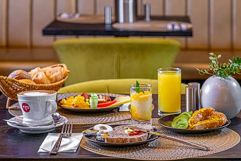 Andrassy Thai Hotel
