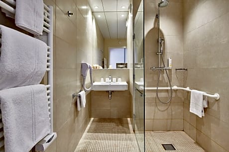 Double comfort city view