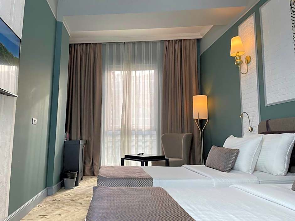 Teatro Rooms Hotel