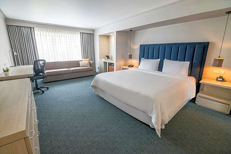 Four Points by Sheraton Medellin