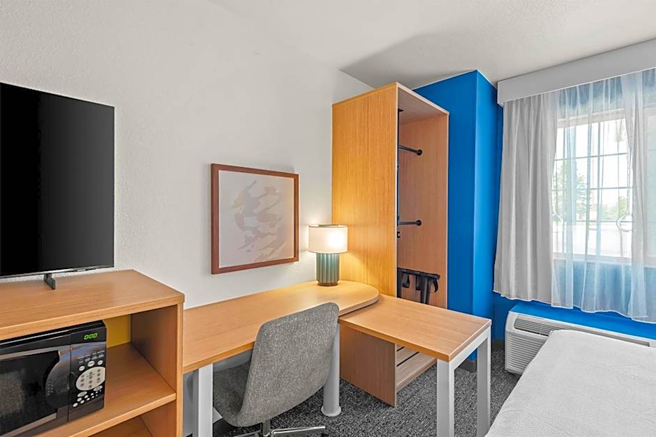 Spark by Hilton Appleton