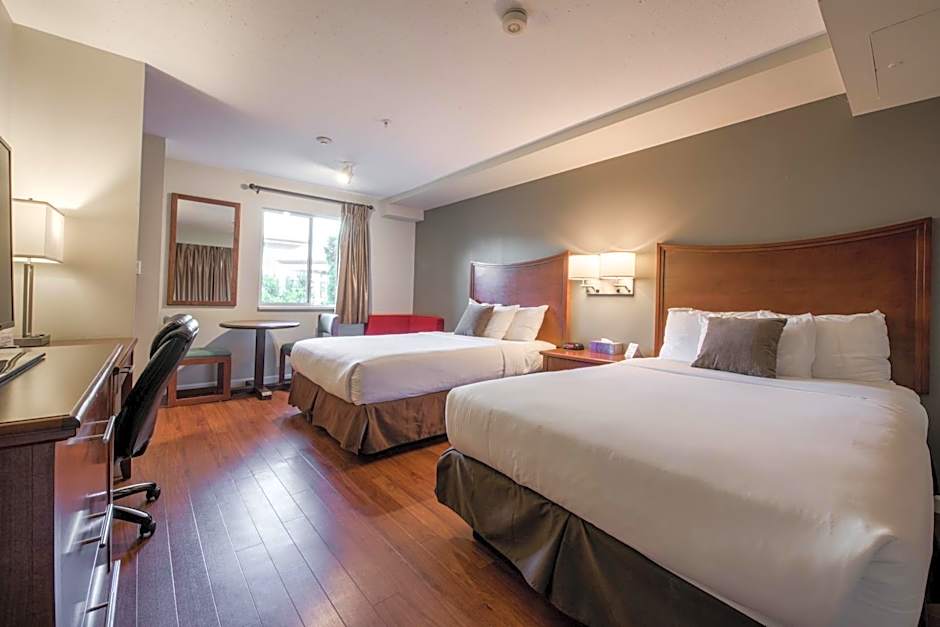 Gibsons Garden Hotel