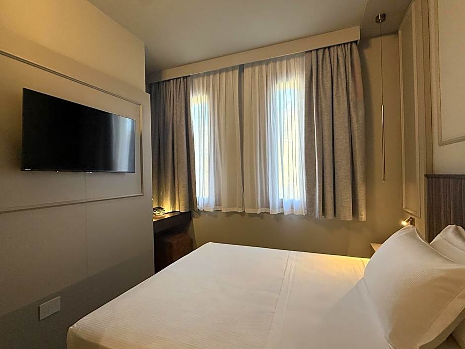 Hotel Serafino