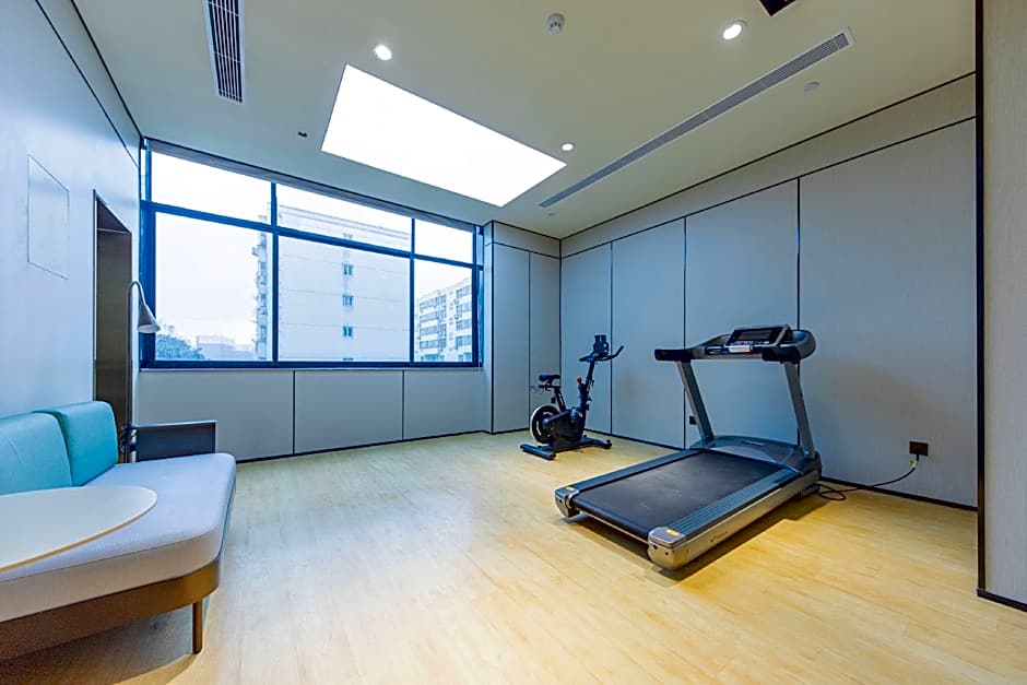 Hanting Hotel Rizhao Railway Station                                                      