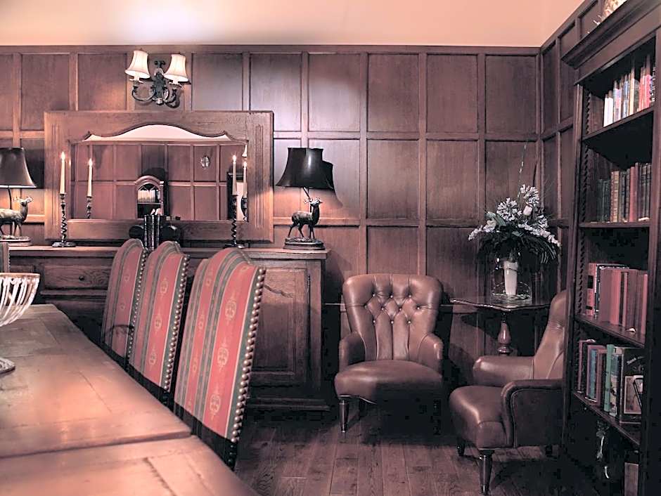 Macdonald Old England Hotel & Spa