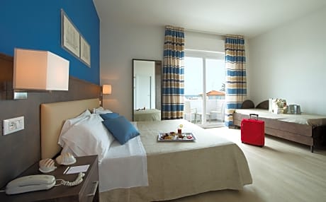 Family Room Sea View