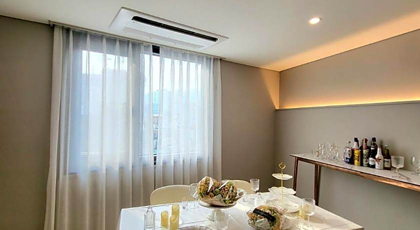 Denbasta Central hotel - Seomyeon