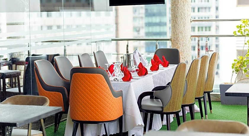 Tiffany Diamond Hotels - Makunganya Street