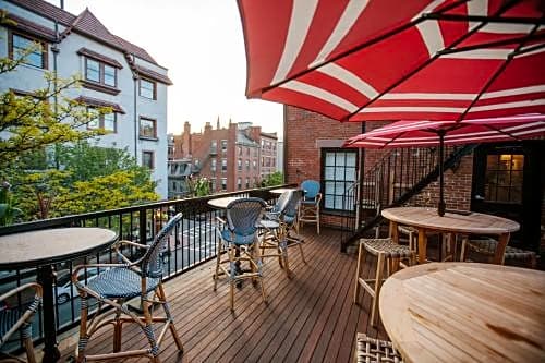 Beacon Hill Hotel