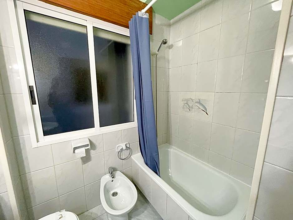 Apartamentos Revo Salinas 3000