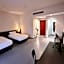 Inn Naples Airport