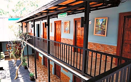 Bed in 4-Bed Mixed Dormitory Room