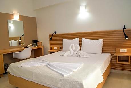 Deluxe Double Room with Balcony