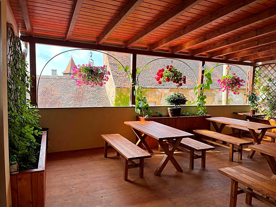 VT6 House & Restaurant