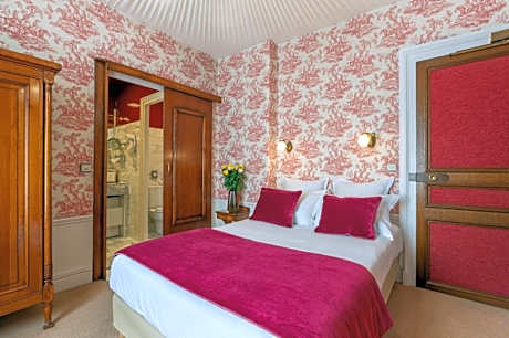 Single Room with Bath