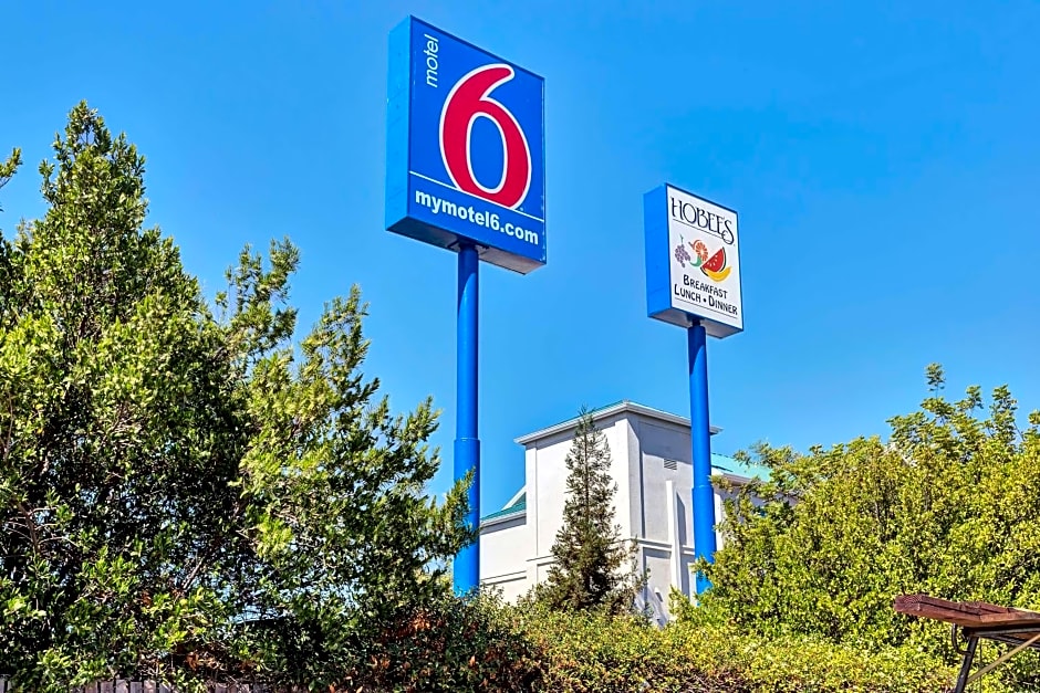 Motel 6 San Francisco - Redwood City