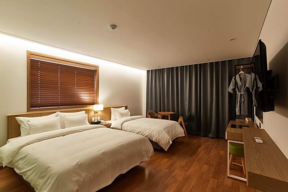 Hotel the maru