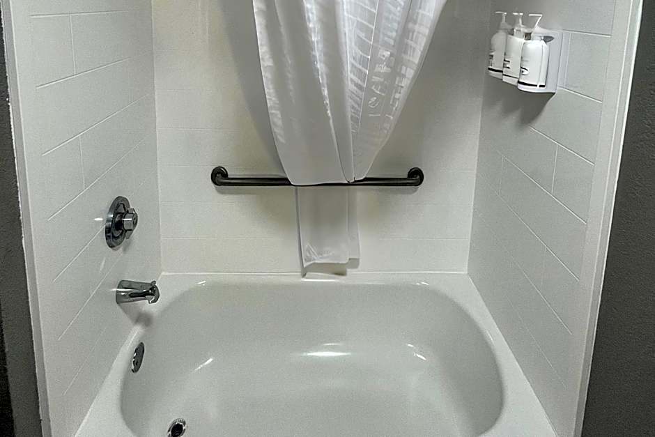 La Quinta Inn & Suites by Wyndham Jacksonville Butler Blvd