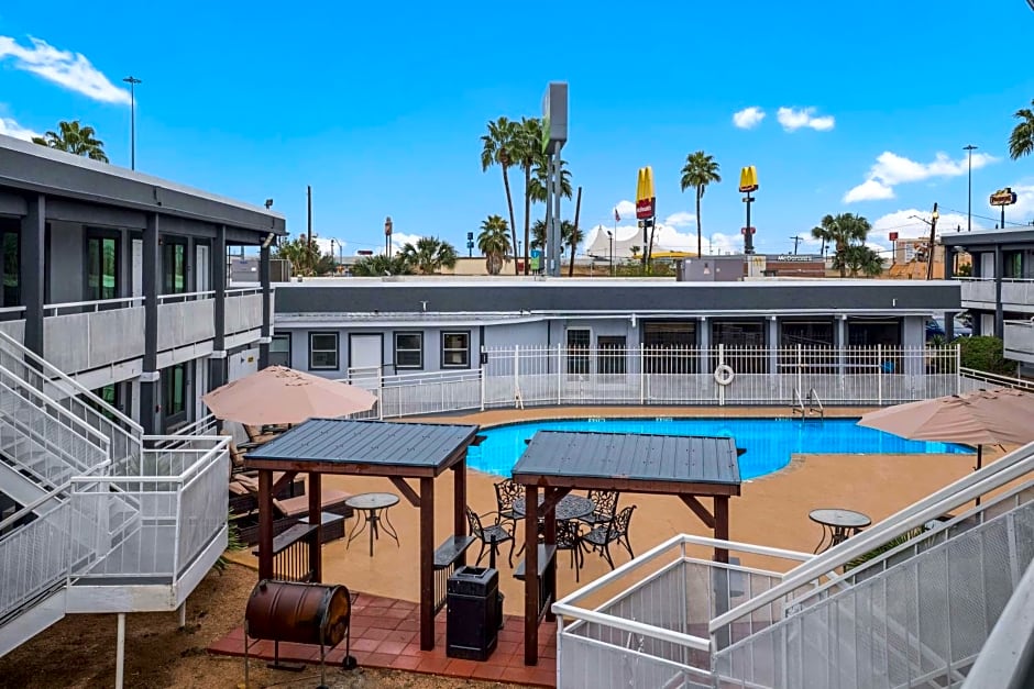 Laredo Hotel Inn