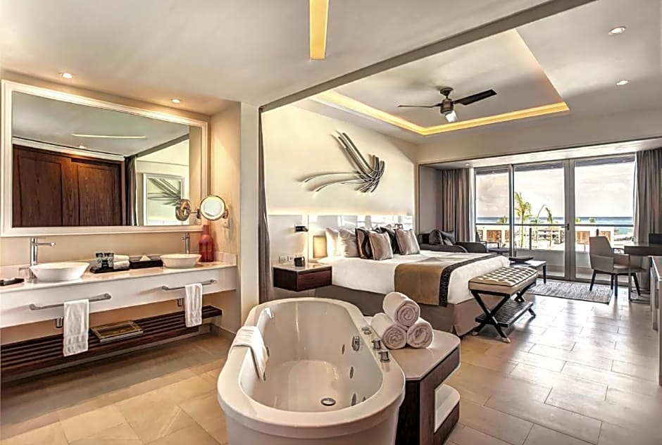 Royalton Blue Waters Autograph All-Inclusive Resor