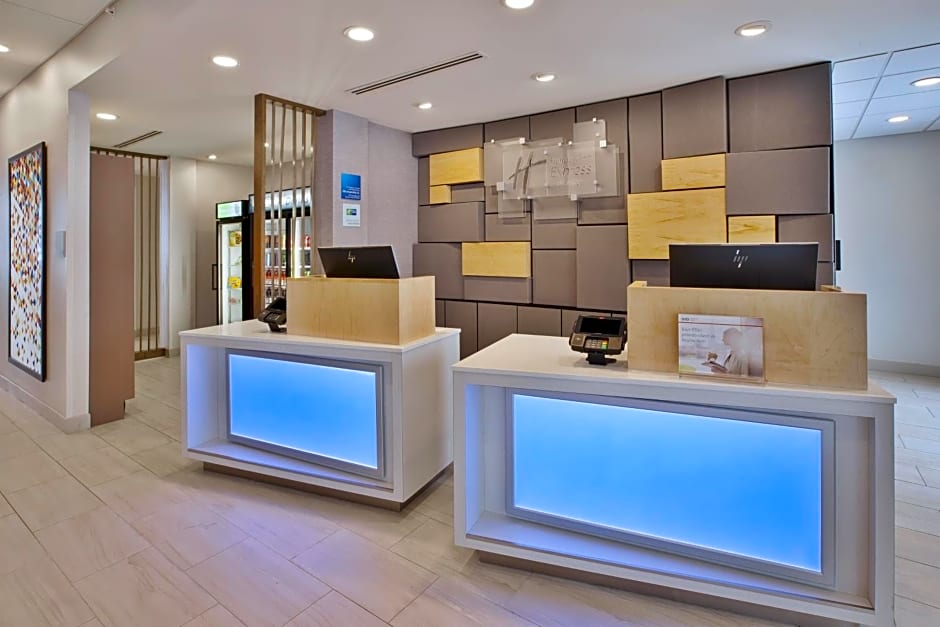 Holiday Inn Express Auburn Hills South By IHG