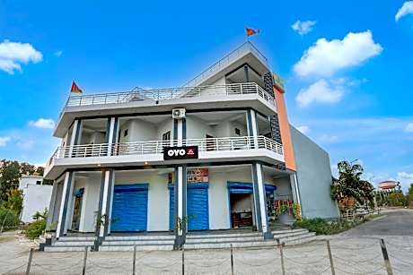 Hotel O Adinath Guest House