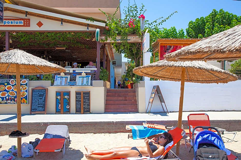 Thania Seaside Smotel - Adults Only