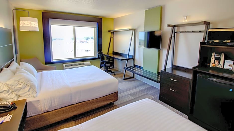 Holiday Inn Express & Suites Sioux Center