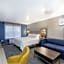 Holiday Inn Express & Suites Zion By IHG