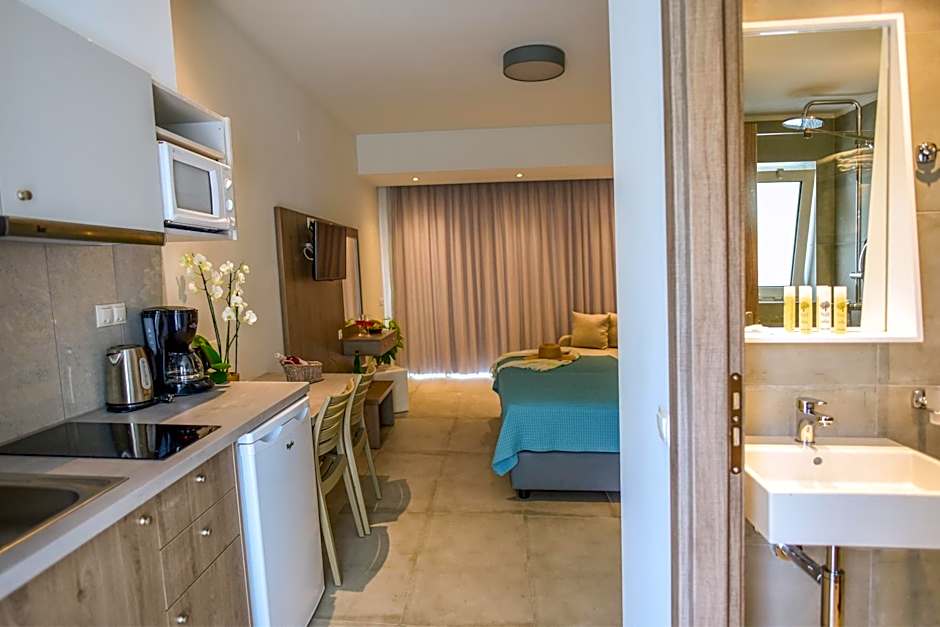 Blue Horizon Apartments