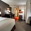Holiday Inn Express Naples Downtown 5th Avenue By IHG