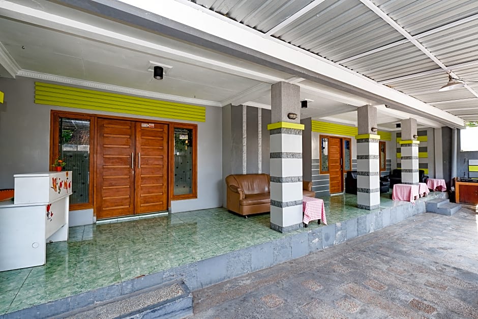 SPOT ON 2171 Griya Sakura Syariah