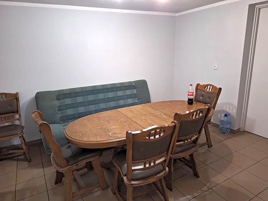 POKOJE -KWATERY Chodecz Waryńskiego 2A